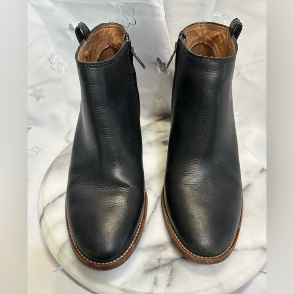 Madewell Shoes - Madewell booties black size 9